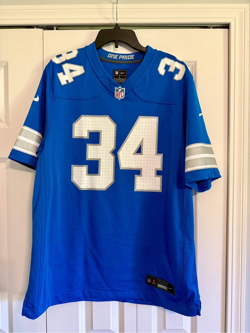 Nike men's Detroit Lions Anzalone #34 jersey